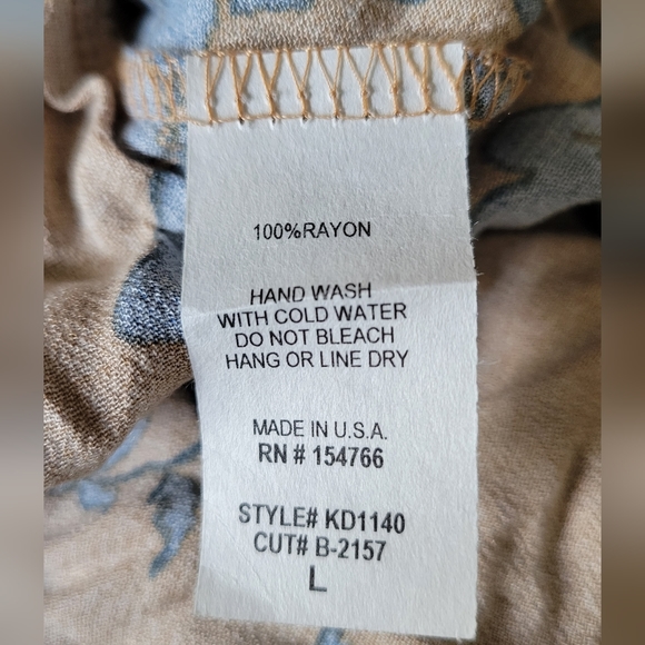 NWT Kayla's Armoire Floral Dress - Picture 9 of 9